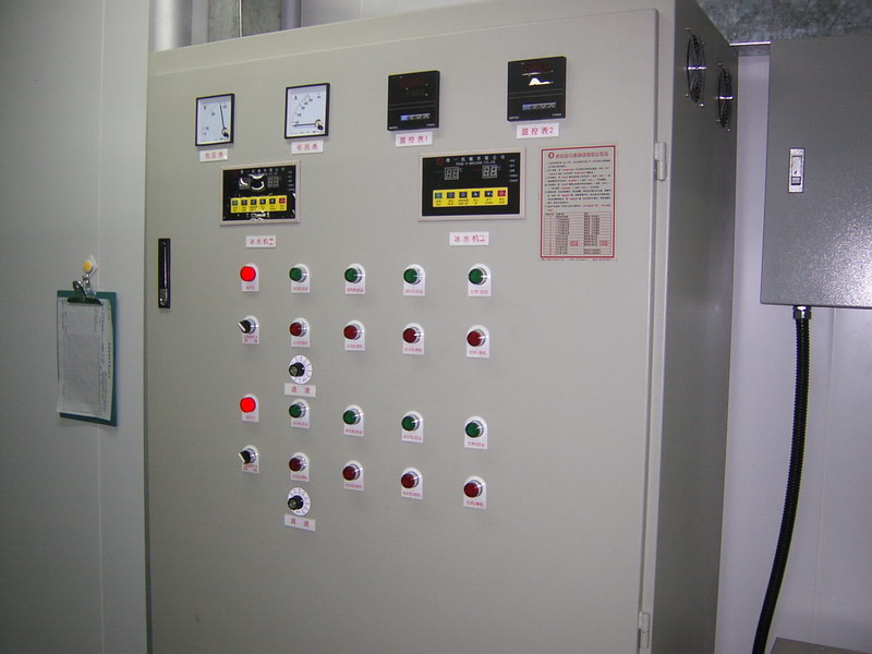 液體噴涂設(shè)備生產(chǎn)線