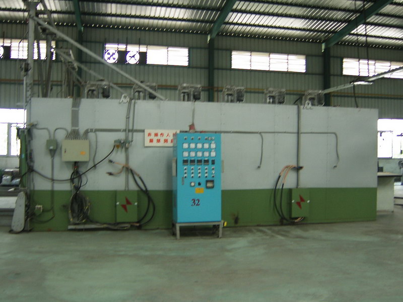 臺(tái)車熱風(fēng)水切爐